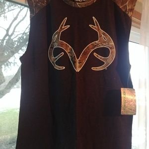 Men's sleeveless t-shirt